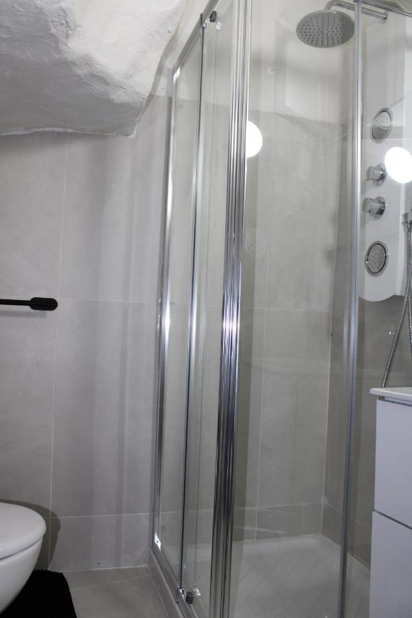 B&B Terragine Bari Bagian luar foto